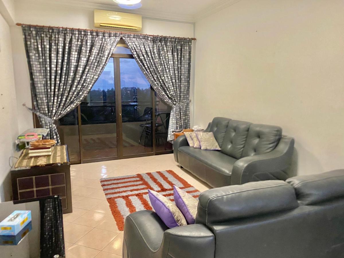 Marina Cove, Lumut Apartment Luaran gambar