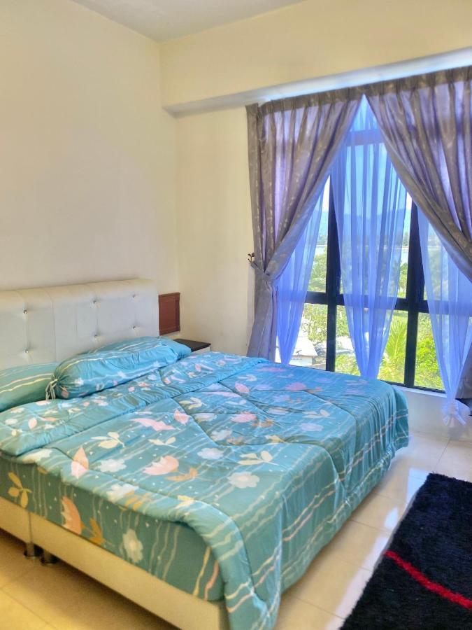 Marina Cove, Lumut Apartment Luaran gambar