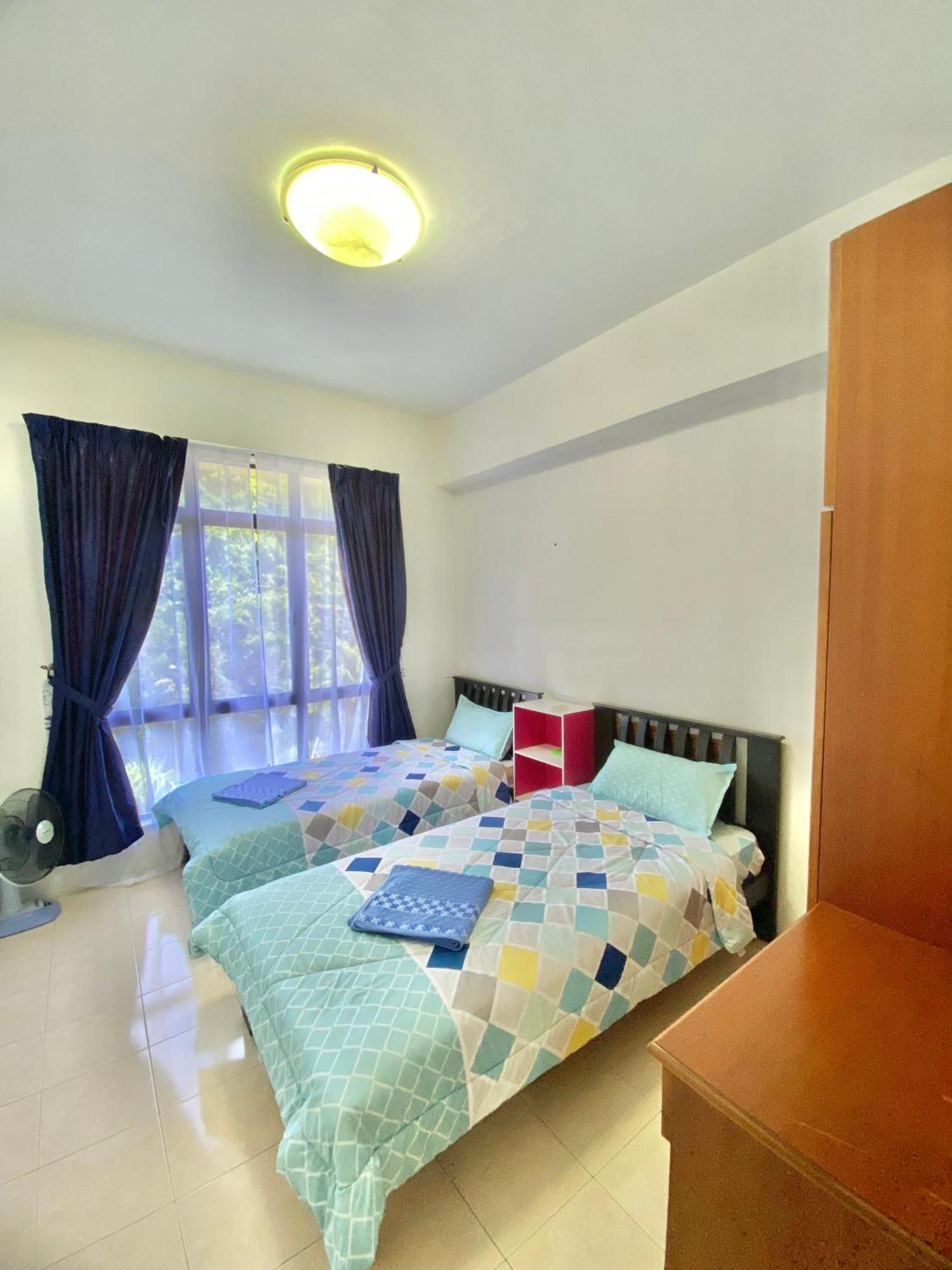 Marina Cove, Lumut Apartment Luaran gambar