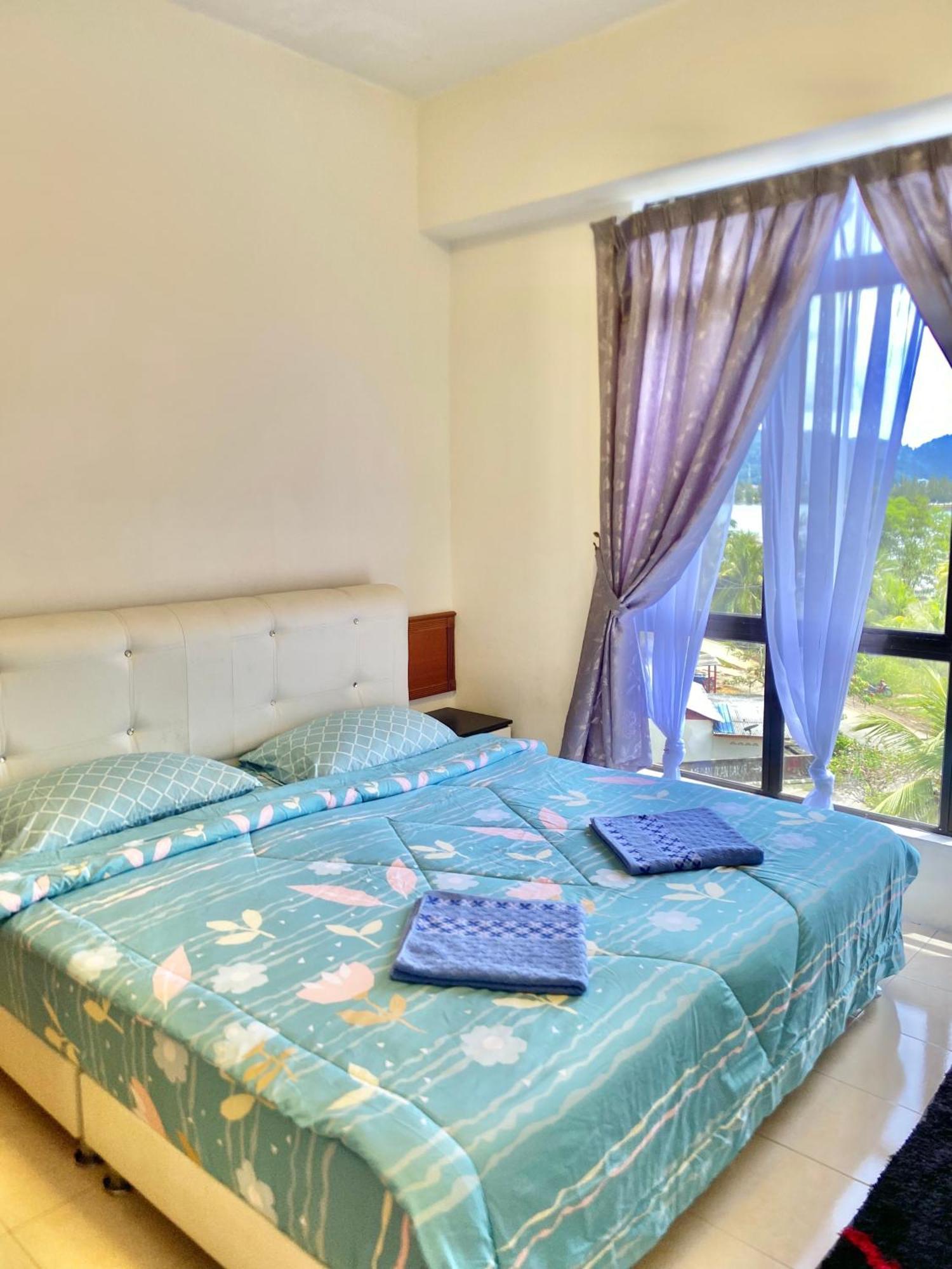 Marina Cove, Lumut Apartment Luaran gambar